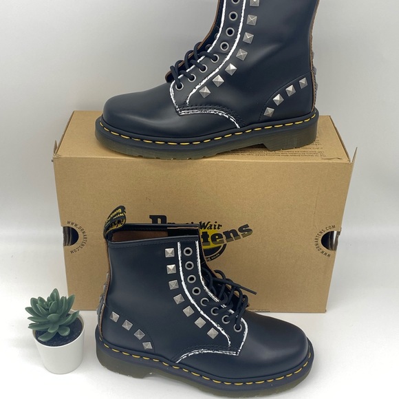 Dr.Martens 1460 Stud BLACK ROLLED VINTAGE SMOOTH - Picture 4 of 15